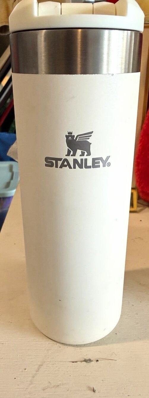 Stanley Classic One Hand Vacuum Mug 16oz White Stainless Insulated Lid